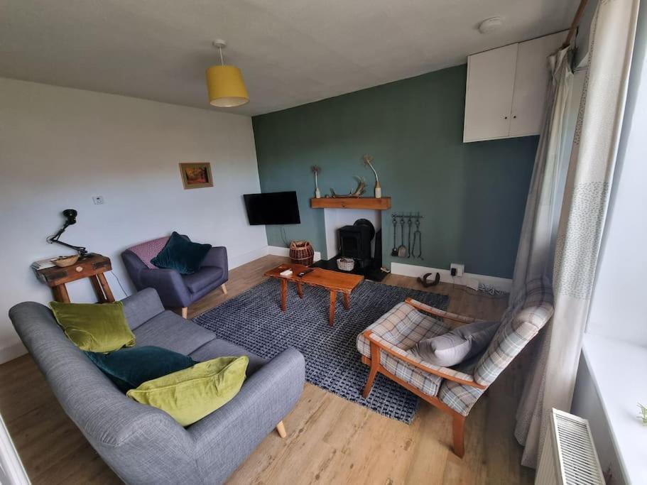 Cheerful Two Bedroom Cottage In The Forest Of Dean Lydbrook Esterno foto