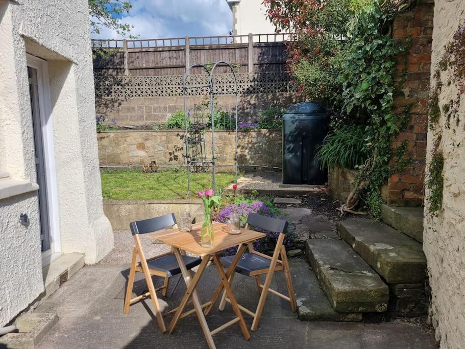 Cheerful Two Bedroom Cottage In The Forest Of Dean Lydbrook Esterno foto